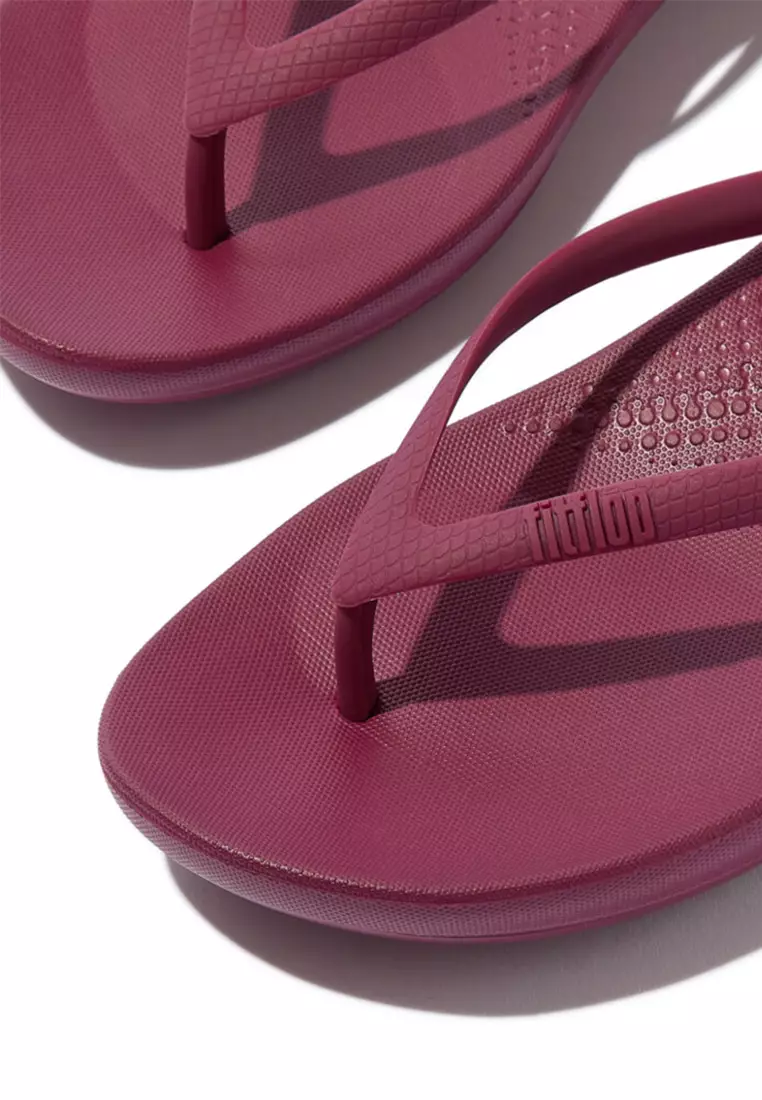 iqushion Ergonomic Flip Flops
