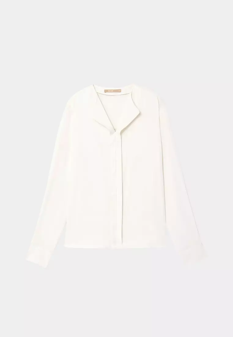 SST&C奶油白絲光造型V領上著