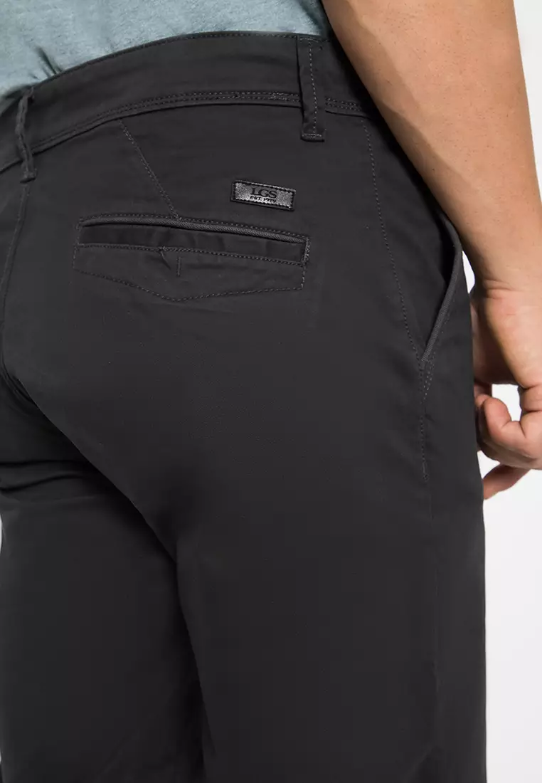 LGS - Celana Pendek Casual - Polos - Hitam - Pria - Regular Fit - CSS.514.S074.009.C