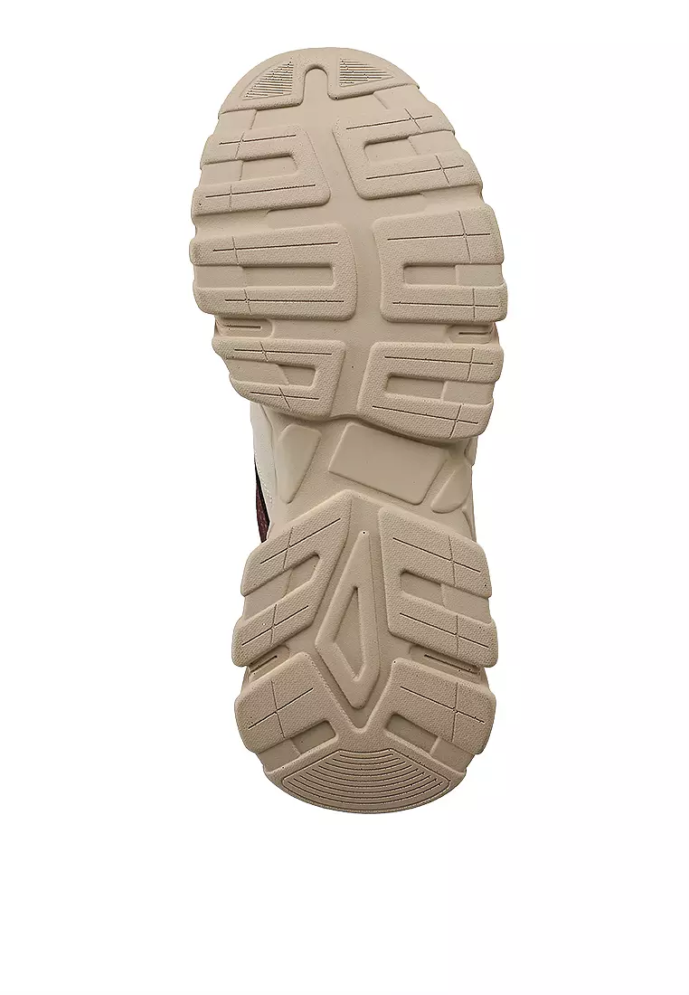 Jennaa Sneakers