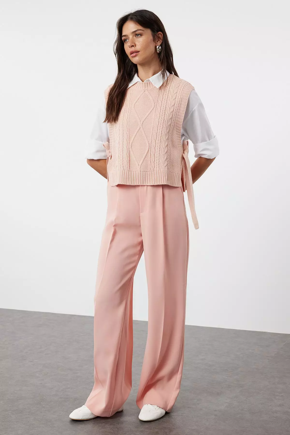 Pink Crop Side Ribbon/Bow Tie Detailed Knit Sweater TWOAW22SV0058
