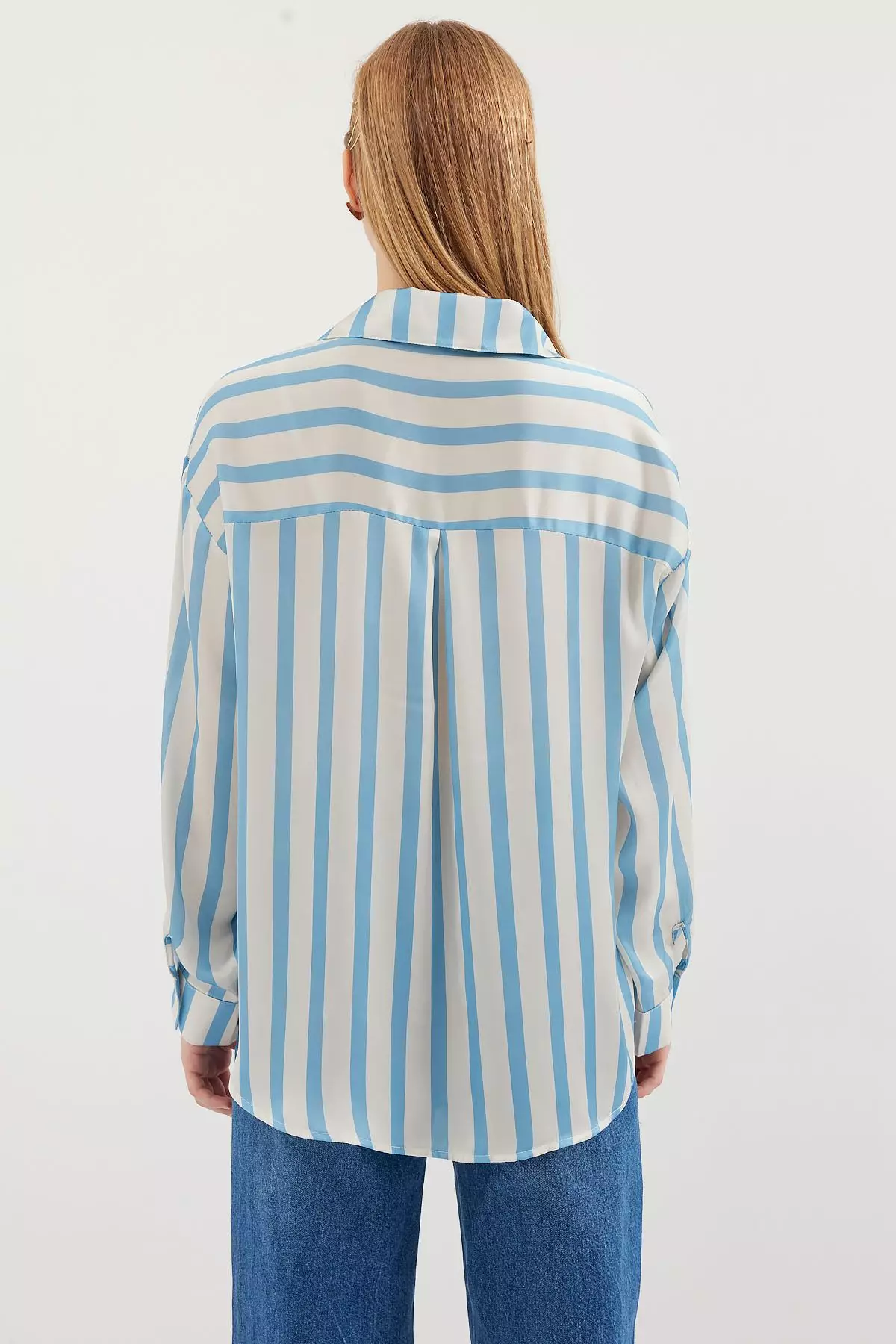 Long Sleeves Collared Shirt