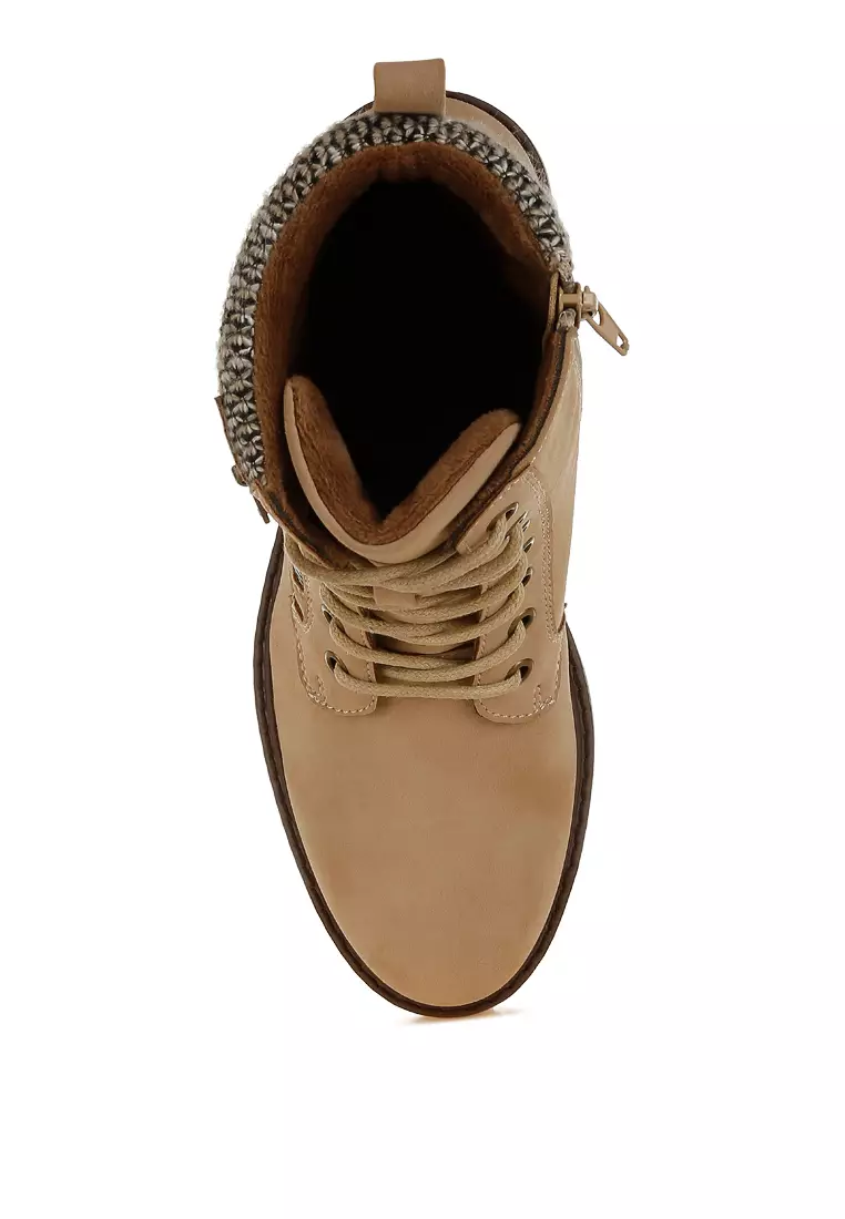 Knitted Collar Zip-Up Hiker Boots in Beige