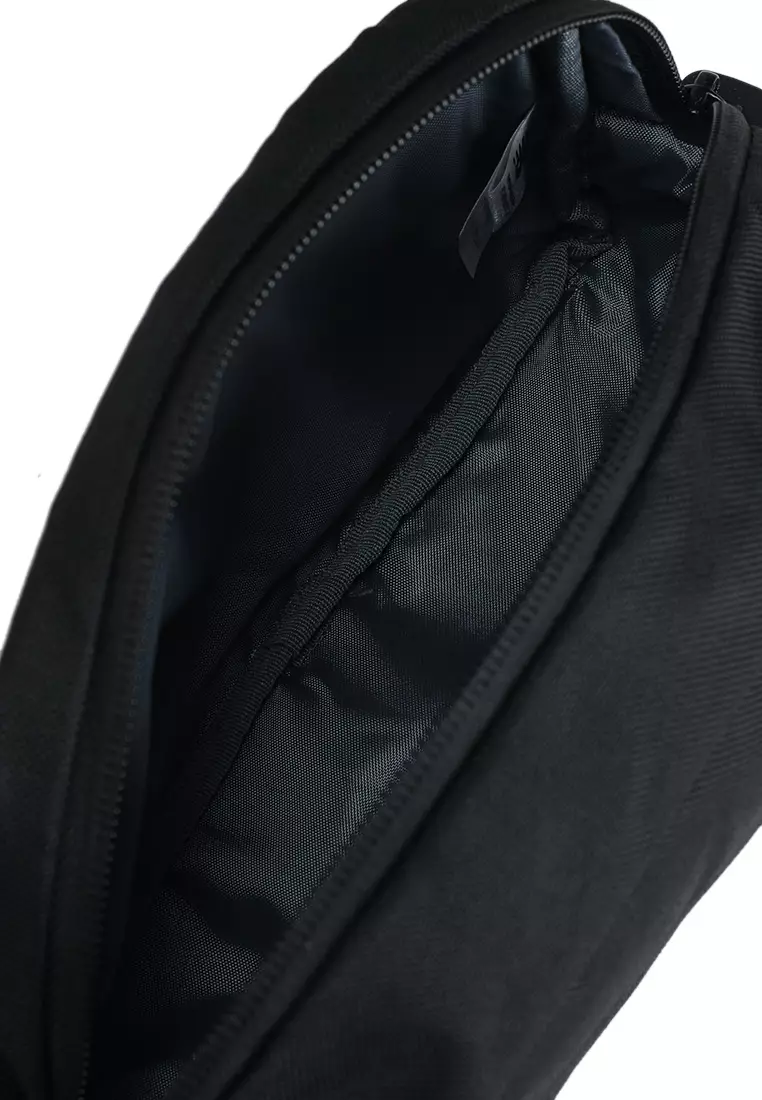 Essential Small Waist Bag