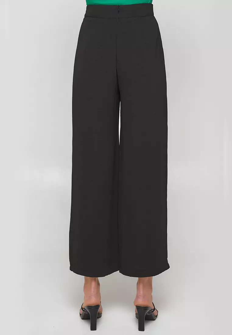 Stylist High Waisted Textured Wide Leg Pant
