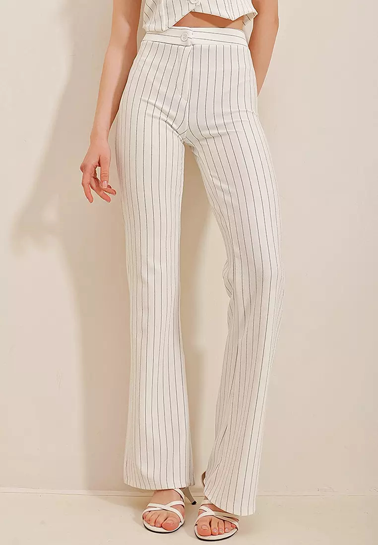 White high waisted deals flared trousers