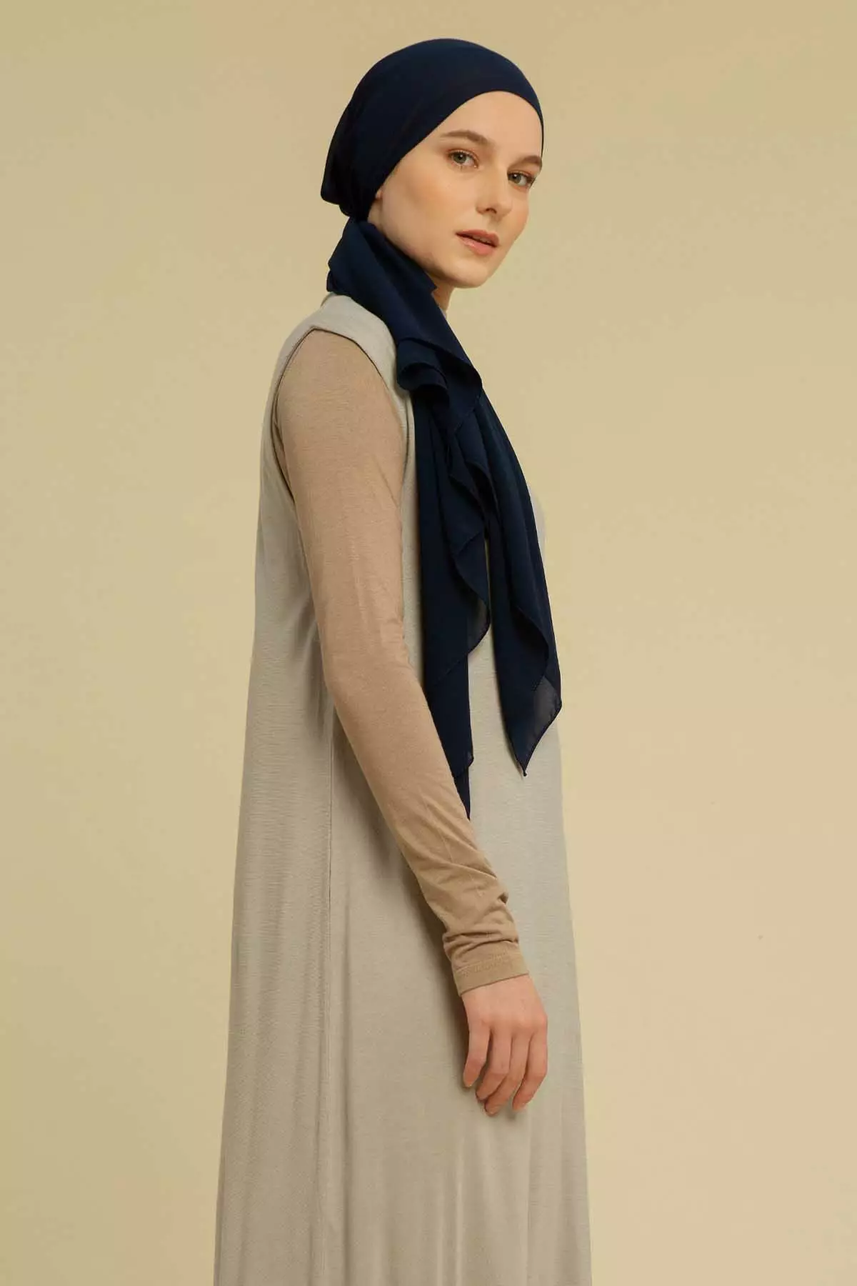 Inner Dress Tanpa Lengan Grey