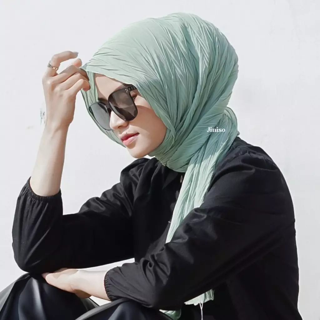 AURA Active Hijab Pashmina Flowy Plisket Breeze