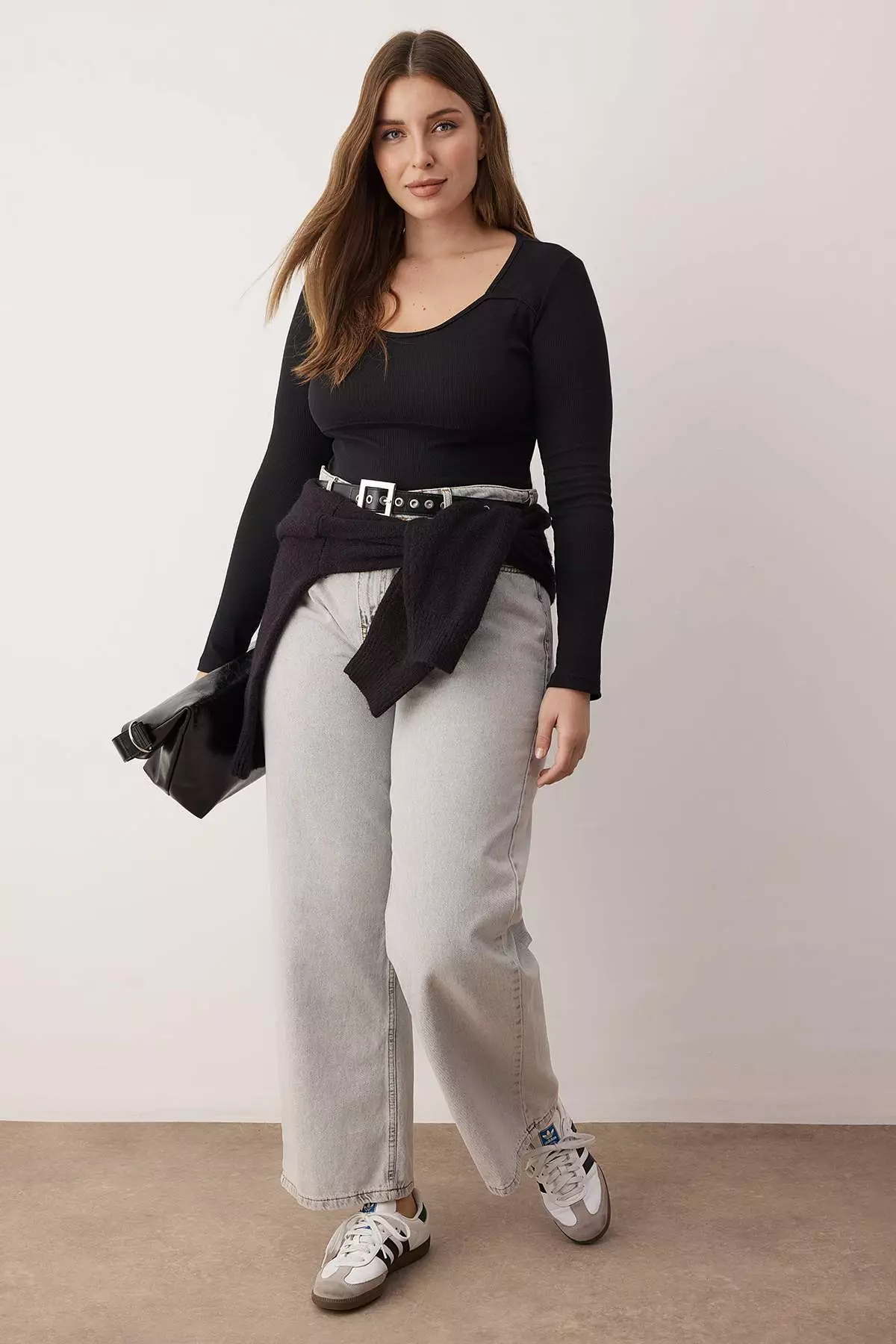 Black Camisole Crop Knitted Plus Size Blouse Tbbaw26Af00057