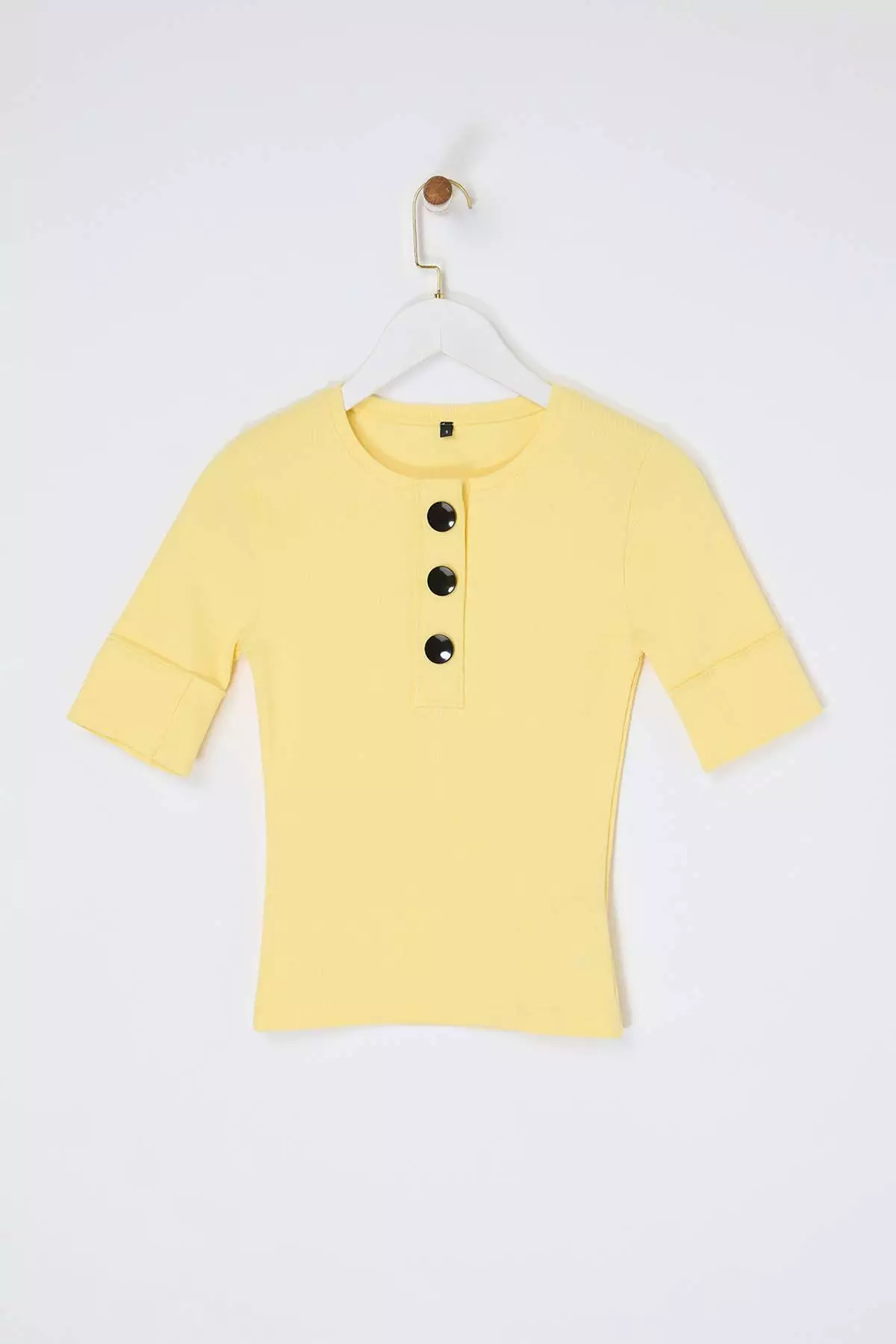 Limited Edition Yellow Fitted Short Sleeve Buttoned Corded Fabric Stretchy Knitted Blouse Twoss26Bz00473