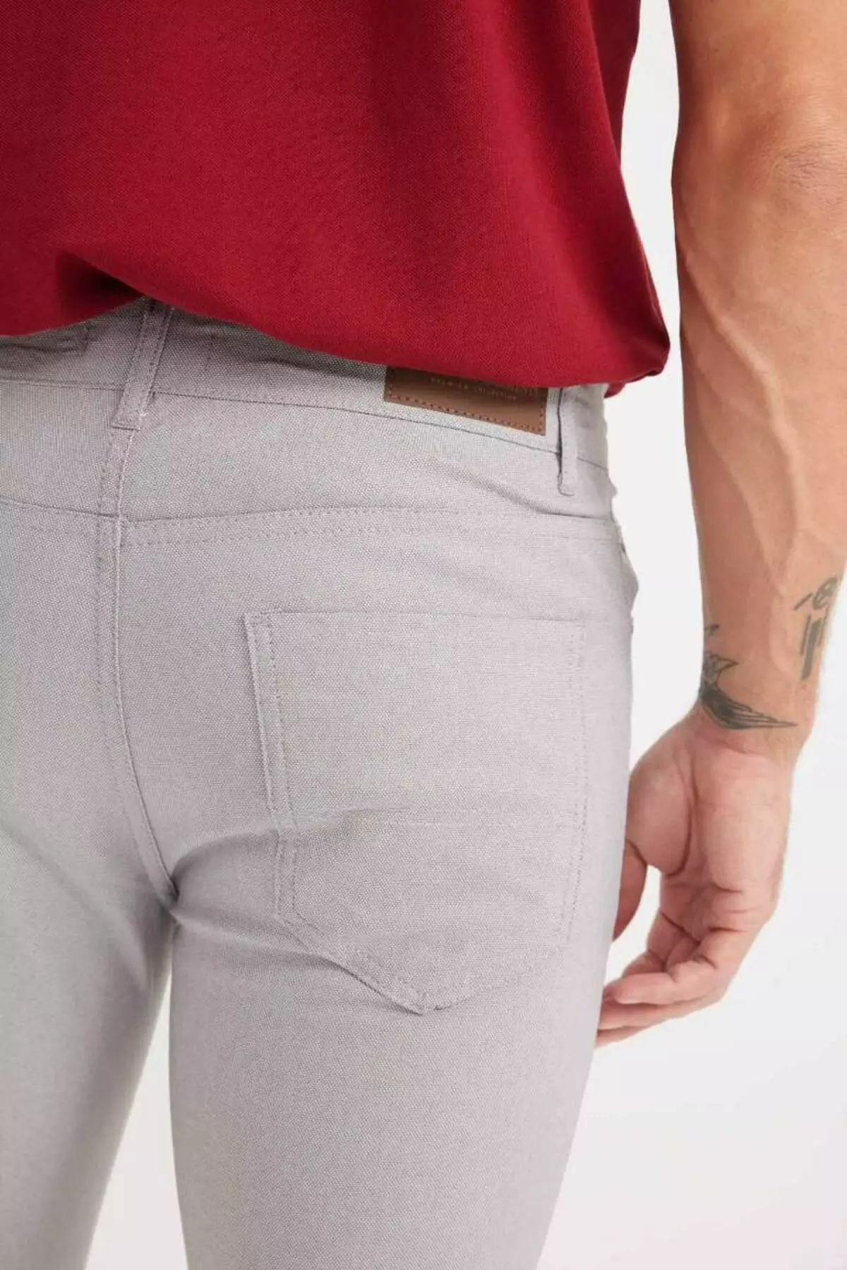 夏季卡其斜紋帆布紋理長褲 修身剪裁 修身剪裁 口袋 窄腳 T1055Az25Sp