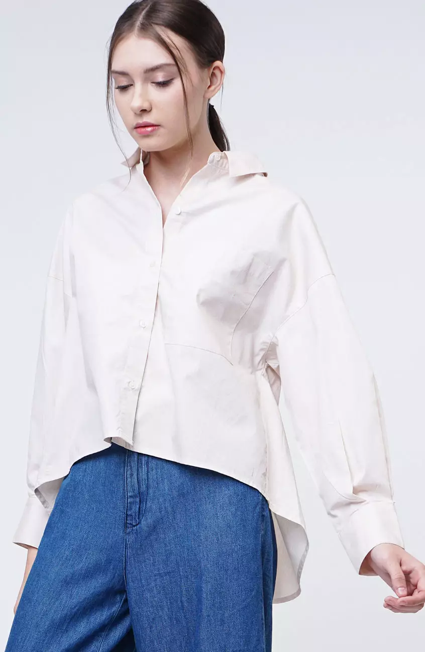 Kemeja Wanita Leslie Ecru Cream