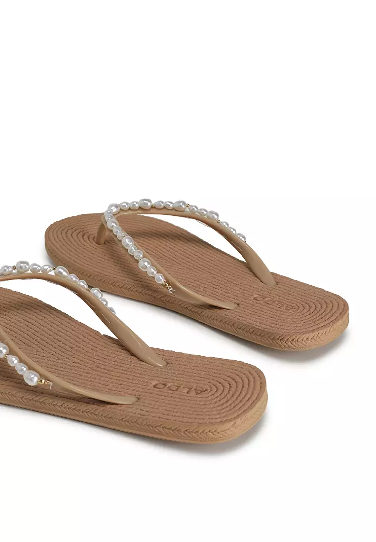 Acaena Beaded Thong Sandals
