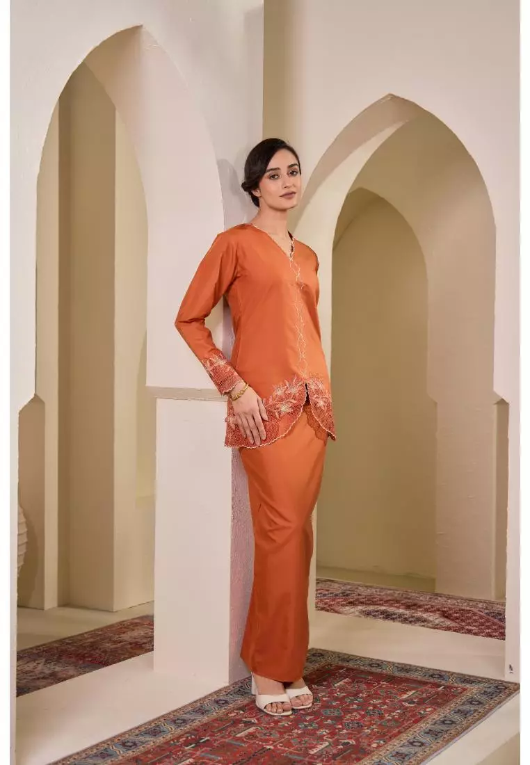 Mini Kurung Sulam Kareena