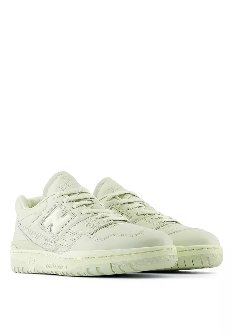 550 Classic Lifestyle Shoes