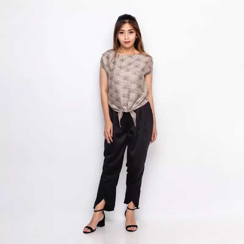 Nell Blouse In Brown Print