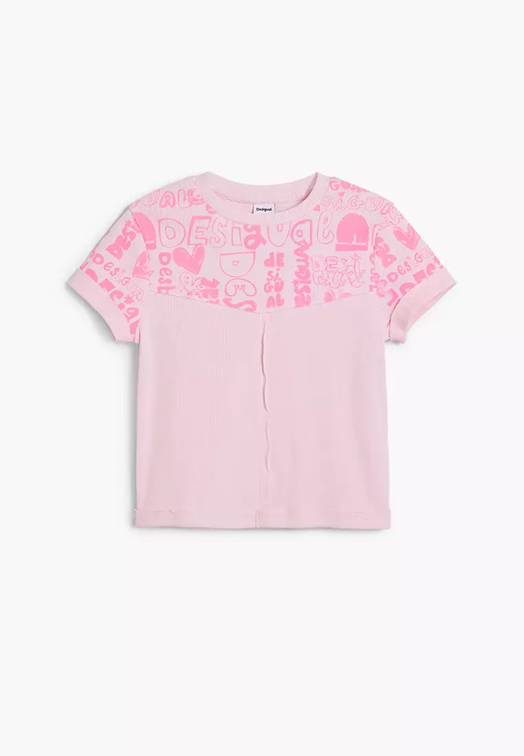 Short-sleeve T-shirt with lettering
