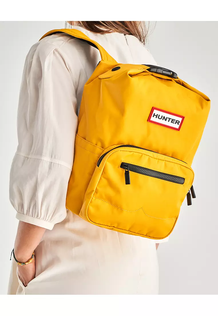 バッグ・カバンその他 HUNTER UNISEX Pioneer Nylon Top Clip Mini Backpack Yellow UB NYLON PIONEER MINI TOPCLIP BACKPACK-Hunter Boots Singapore
