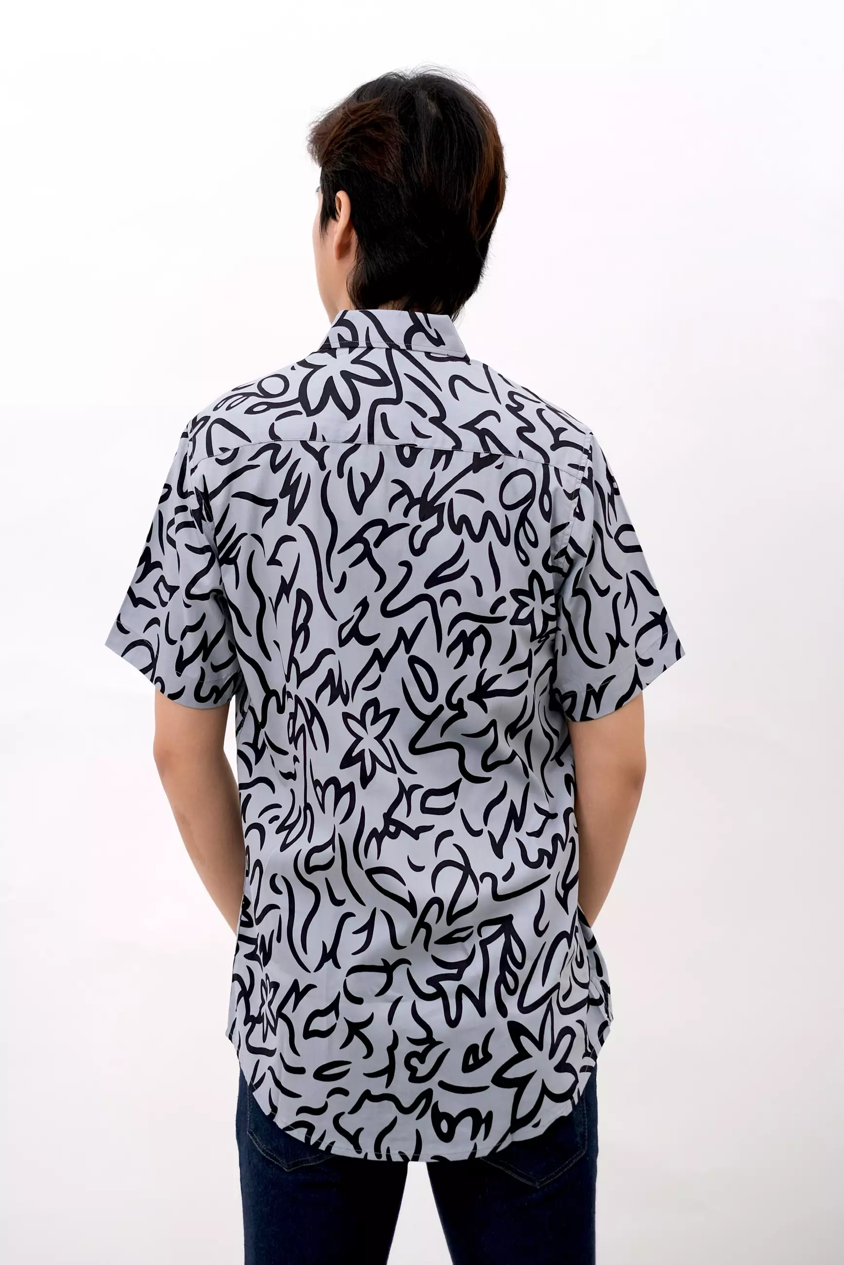 Andre Michel Kemeja Lengan Pendek Abu Motif Hitam 16760