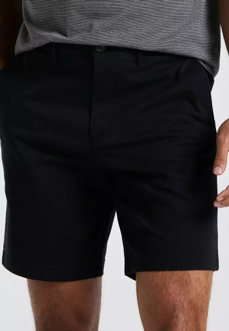 8" Stretch Twill Chino Short