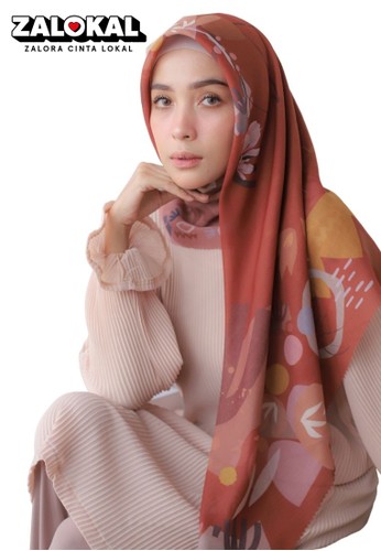 Hijab Wanita Cantik.com orange Segiempat Magnolia Scarf Premium Printing Varian Spice 621FCAA3558577GS_1