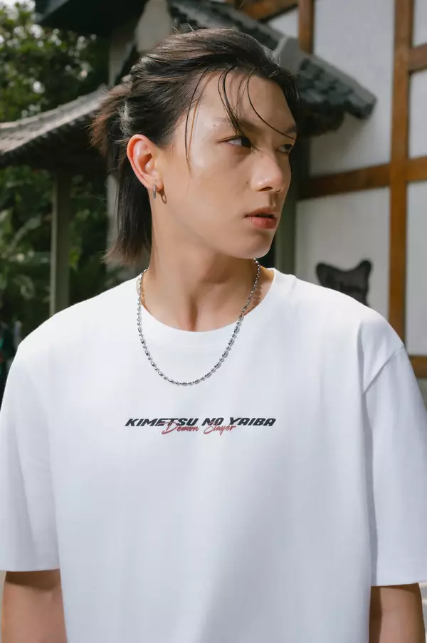 FACILITY Demon Slayer - The Katana Tee - White