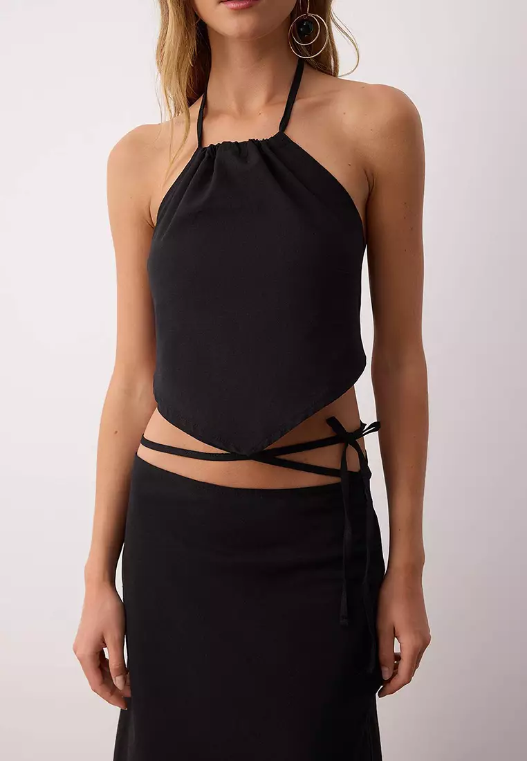 Black Woven Halter Back Detailed Beach Blouse Skirt Set Tbess25Au00089