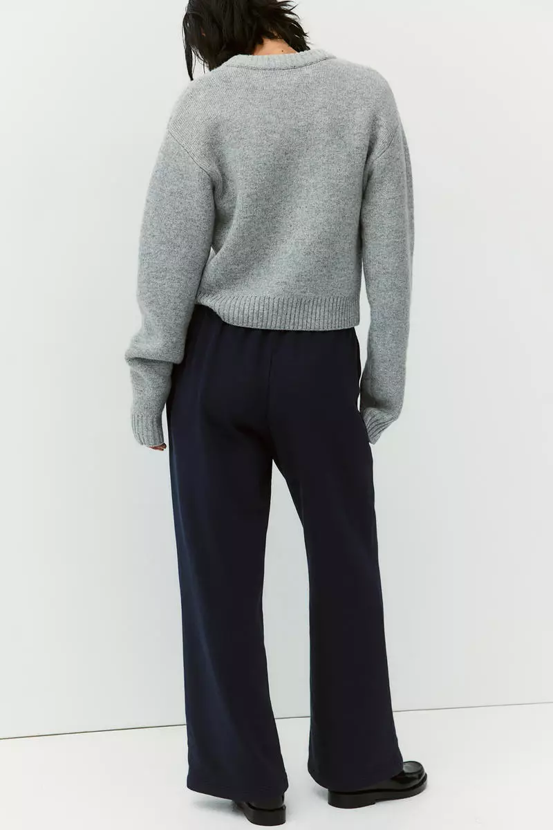 Crease-front sweatpants