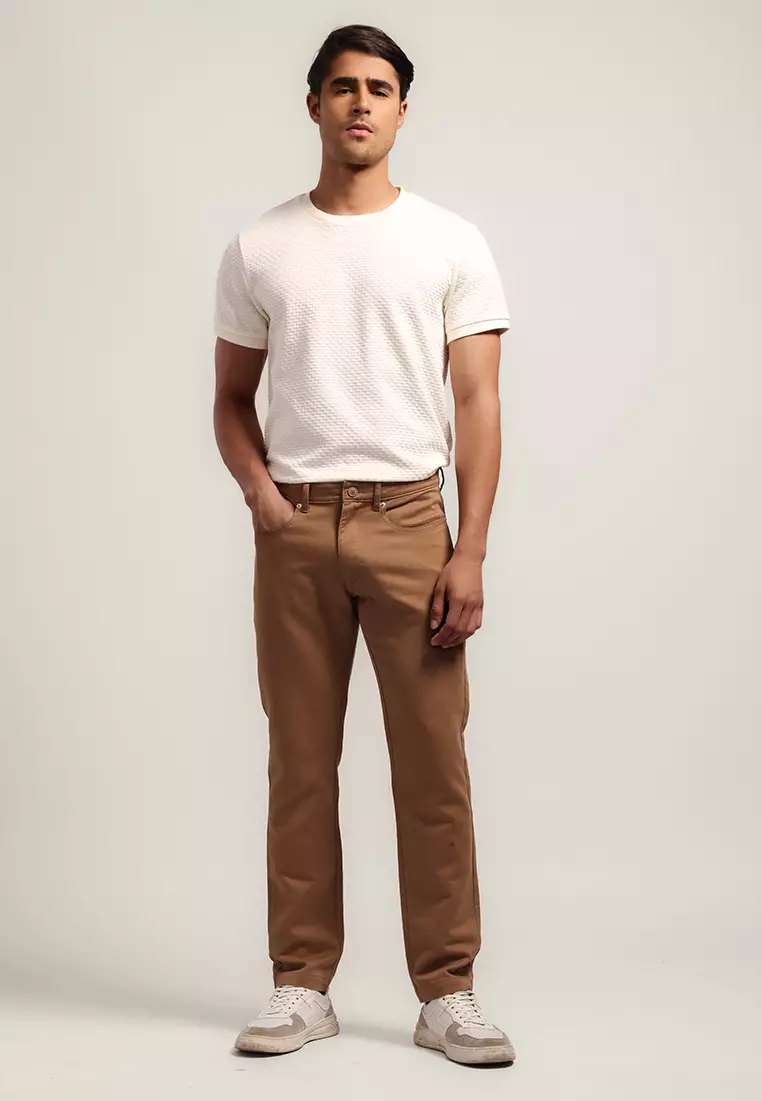 MOC - Celana Panjang Polos Pria Xander - Brown