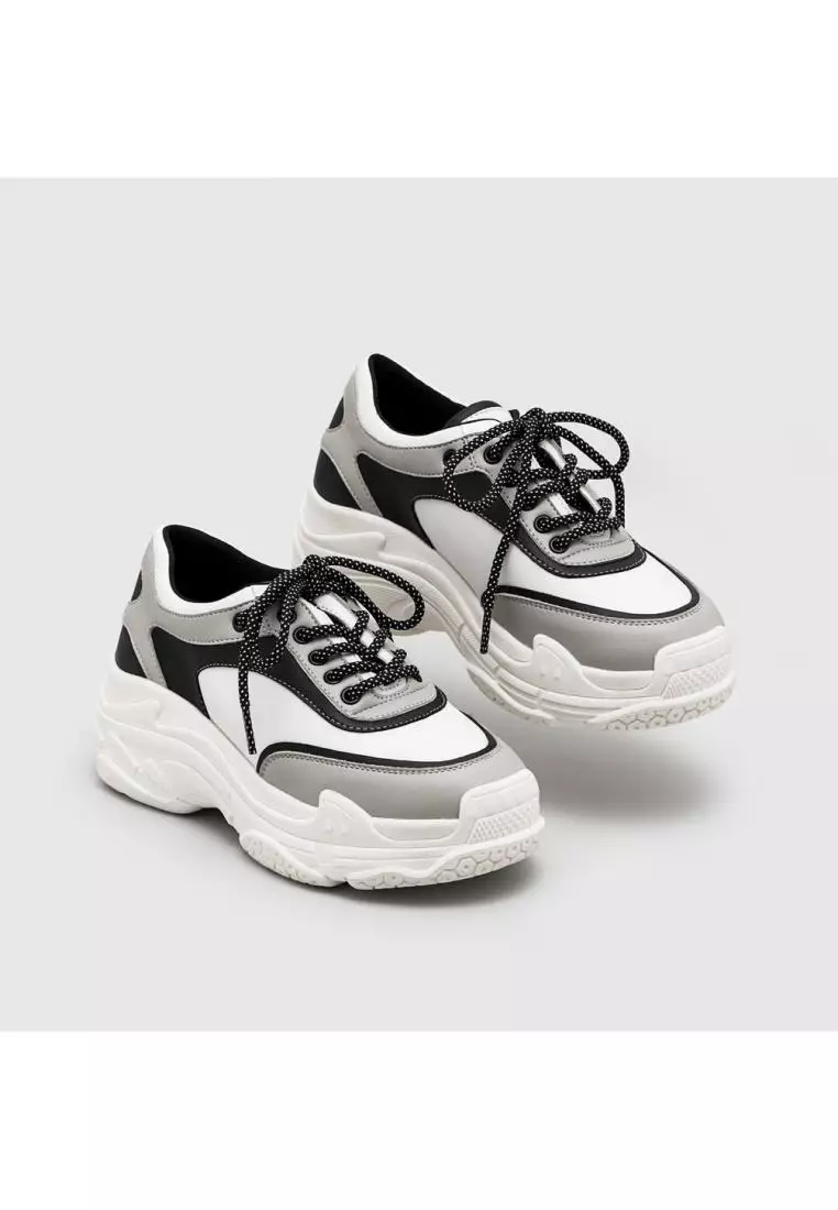 Alexa Monochrome Sneakers