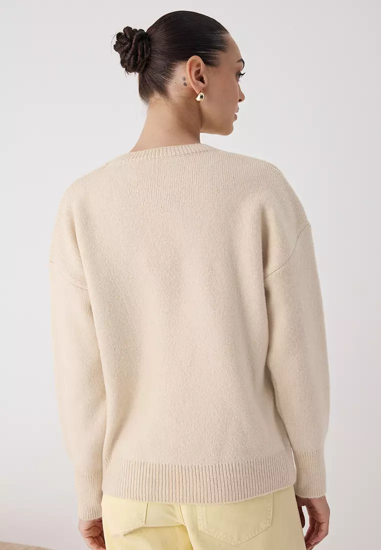 Wardrobe Essentials Bone Wool Premium Yarn Basic Wide Fit Knitwear Sweater | Twoaw26Kz65