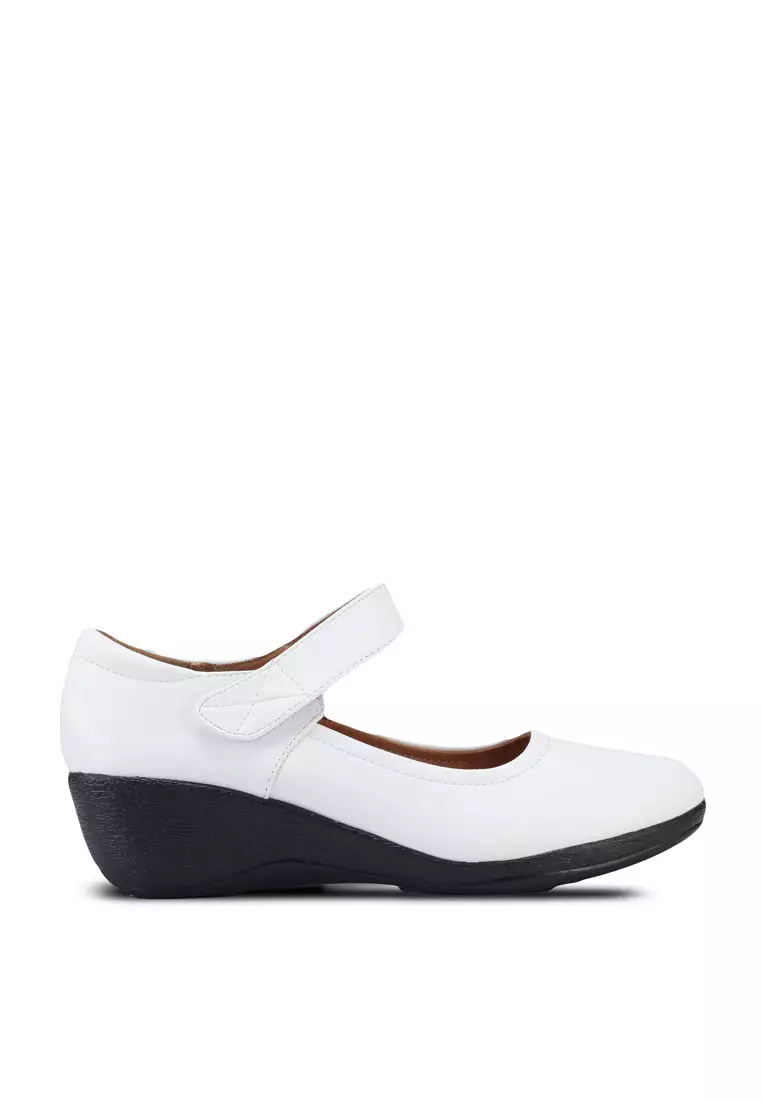 Discount on Louis Cuppers  shoes - SKU: Faux Leather Mary Wedges