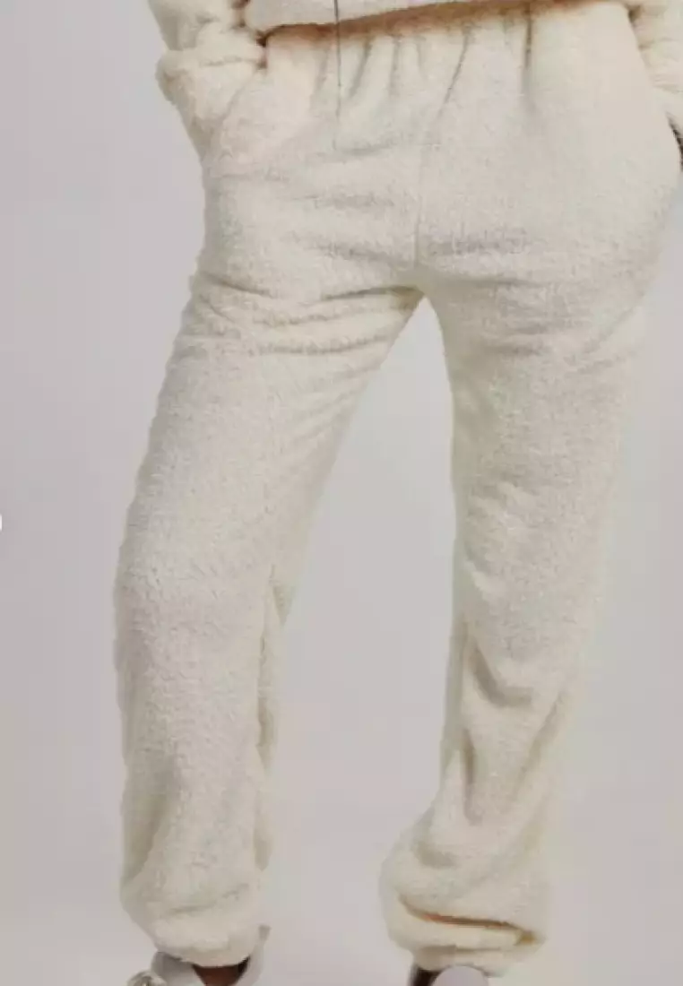 Petite teddy joggers 2025