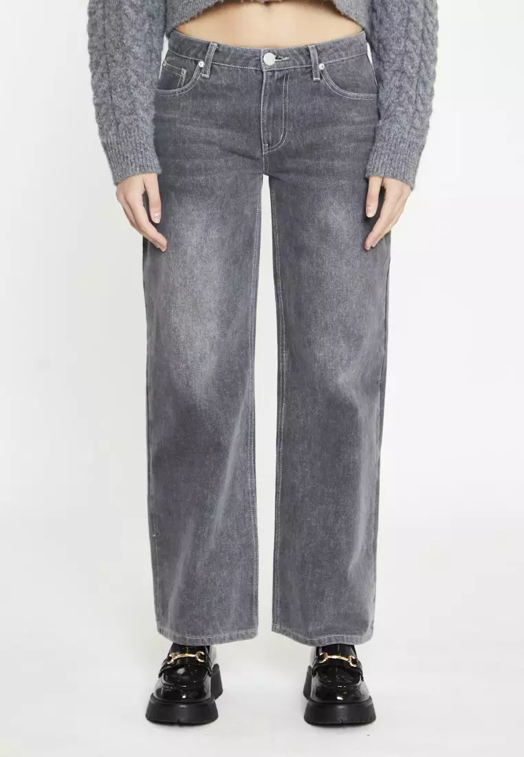 Low Rise StraightLeg Jeans