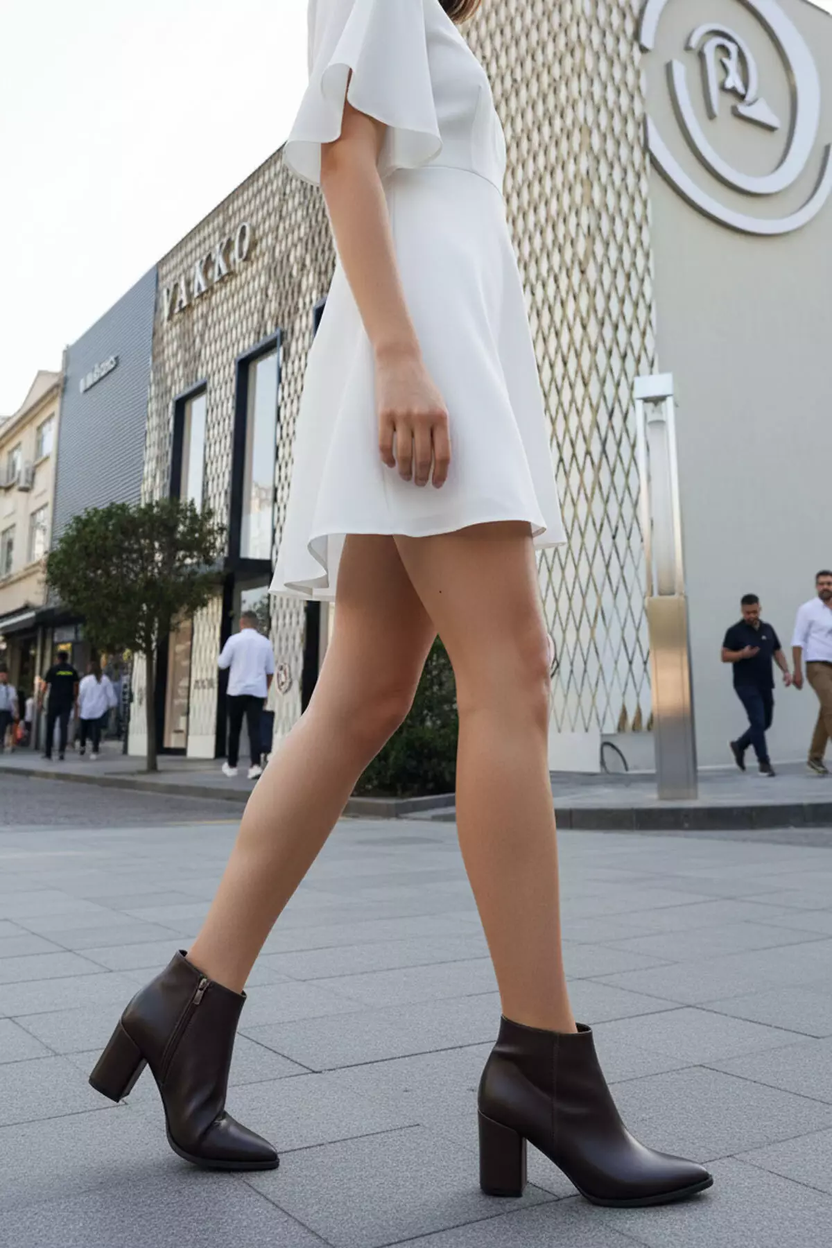 Women'S Brown Boots & Booties - 17518 Model
