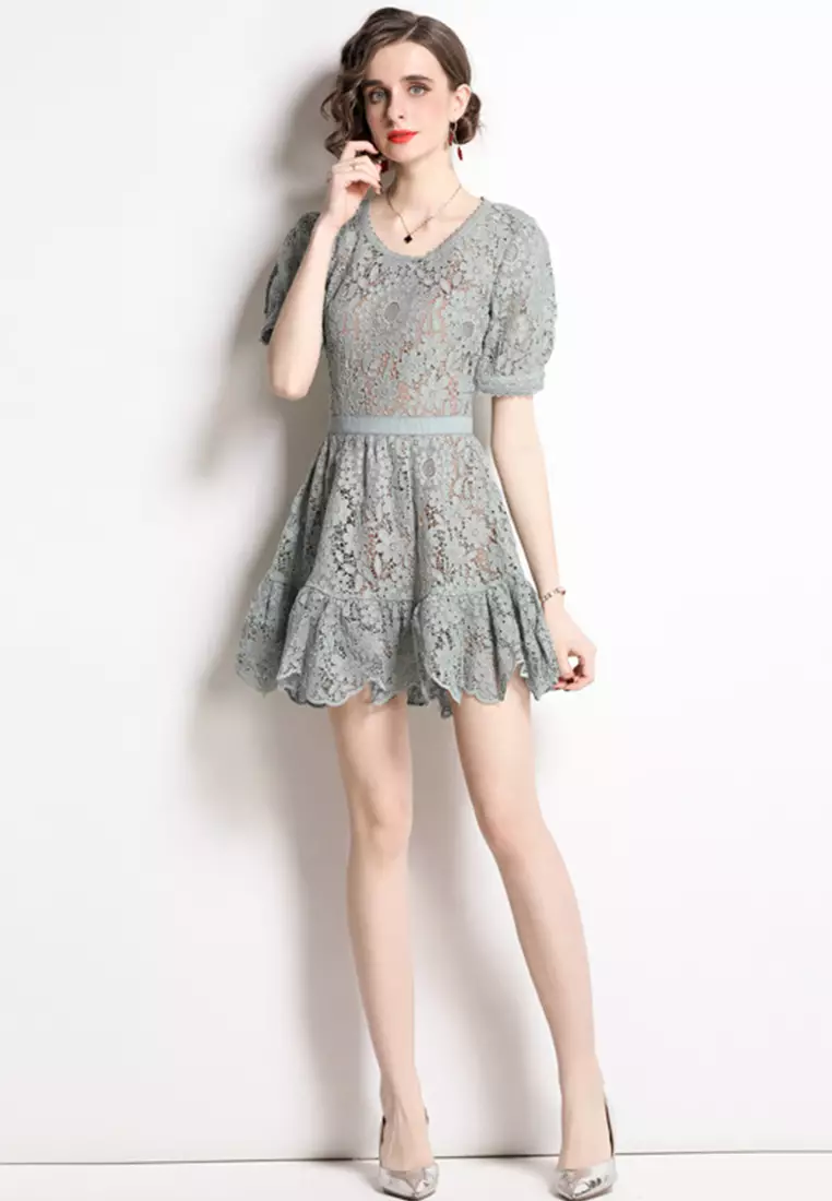 French Lace Slim Fit A-Line One-Piece Dress A22050710