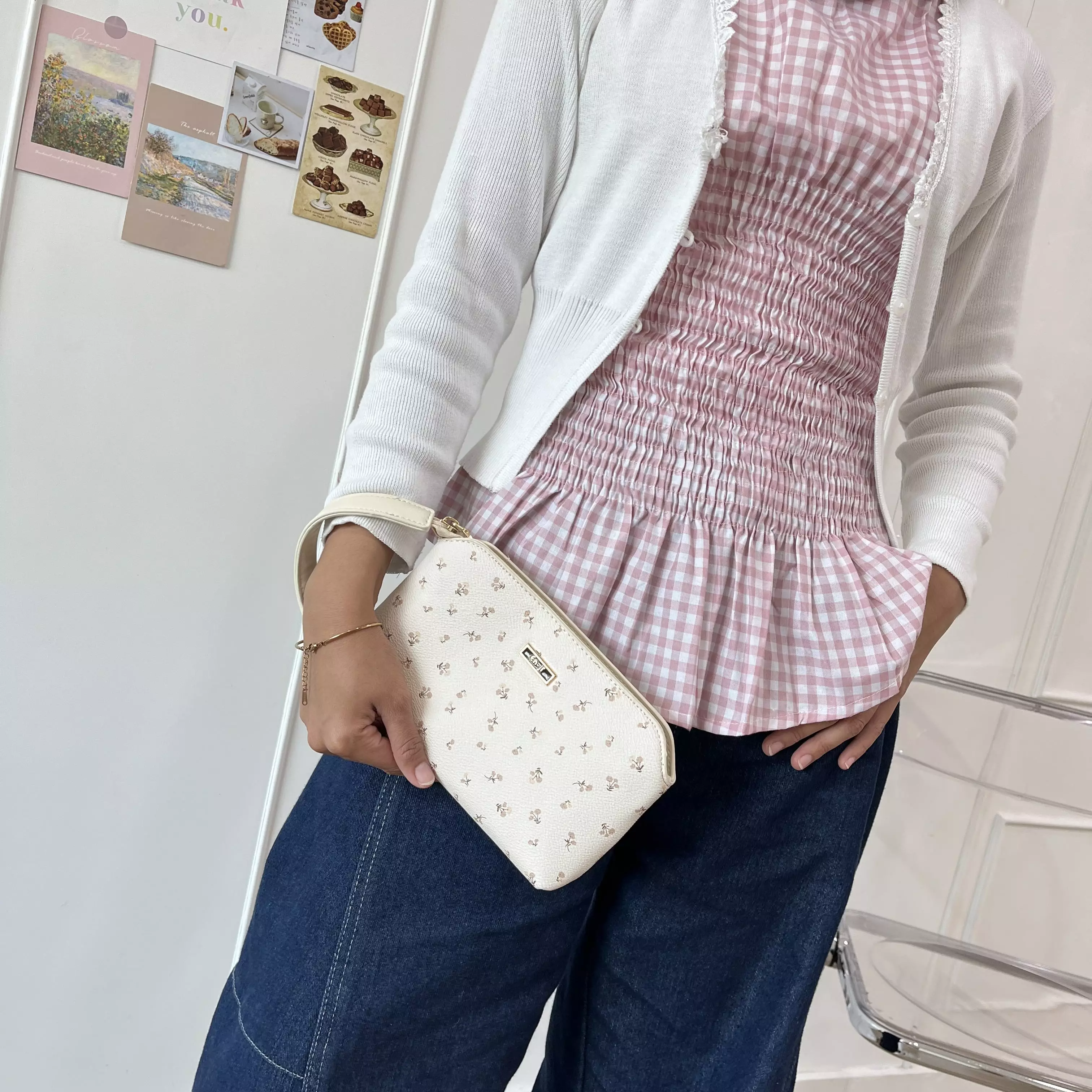 En-Ji Ana Pouch Wanita Warna Latte Warna Latte