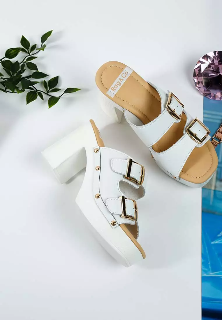 Bakiak Tali Gesper Ganda Putih