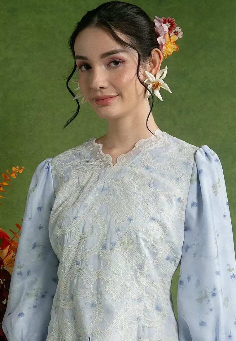 Eliana Embroidered Modern Kurung