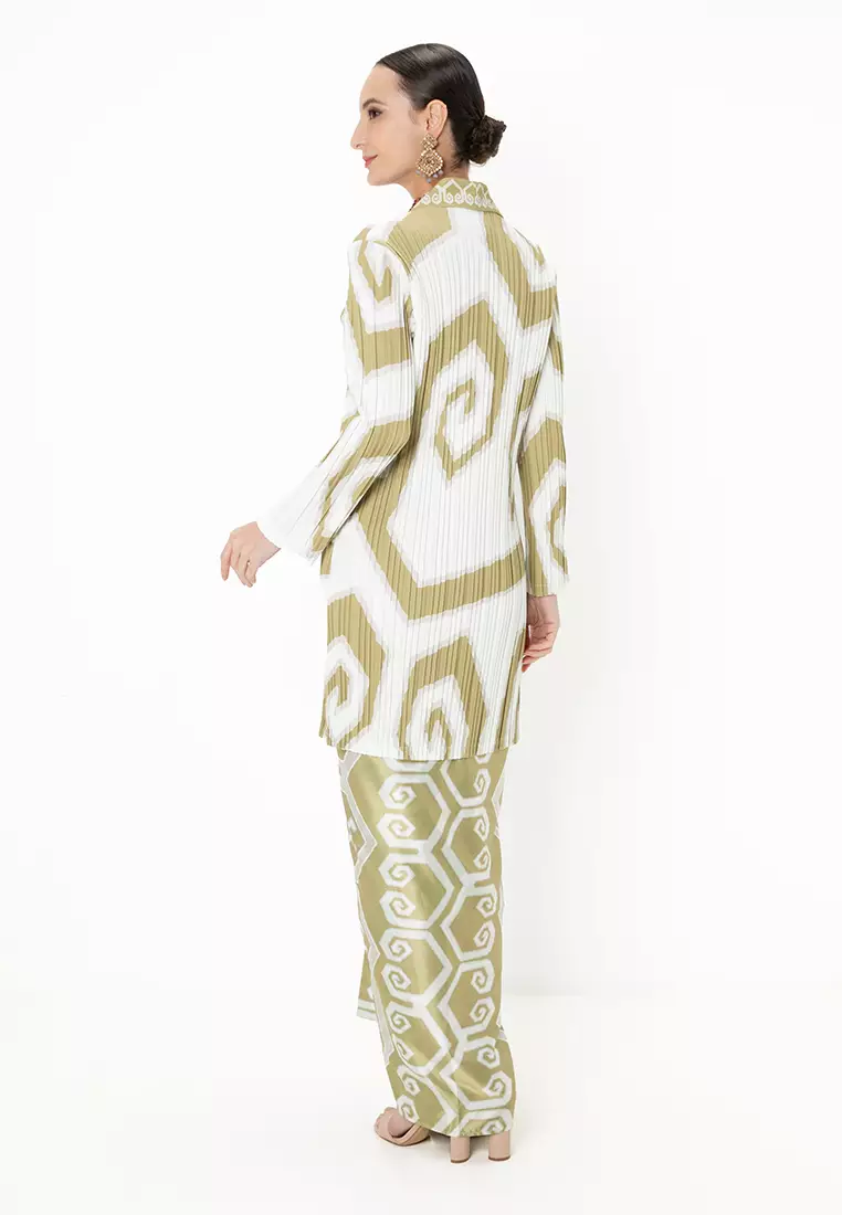 Mela Pleated Kebaya Set with Front Panel