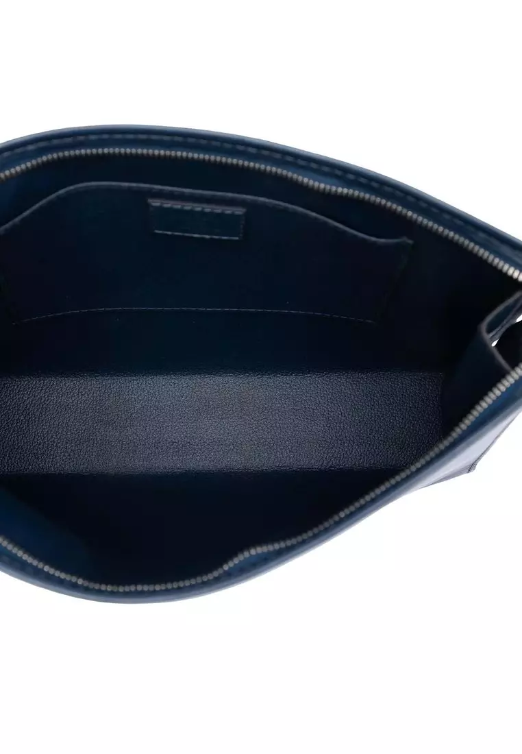 Pre-Loved Louis Vuitton Epi Toiletry Pouch 26