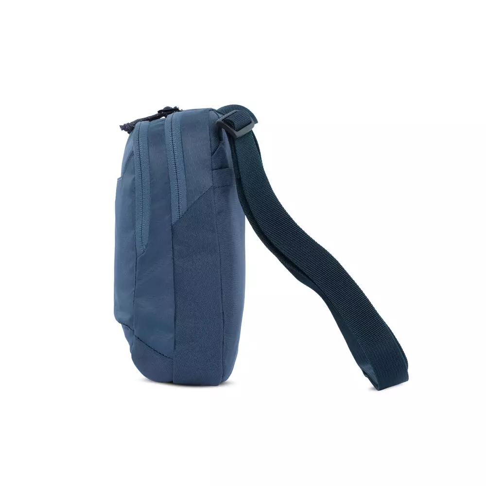 Eiger Brakiyura Travel Pouch Vertical