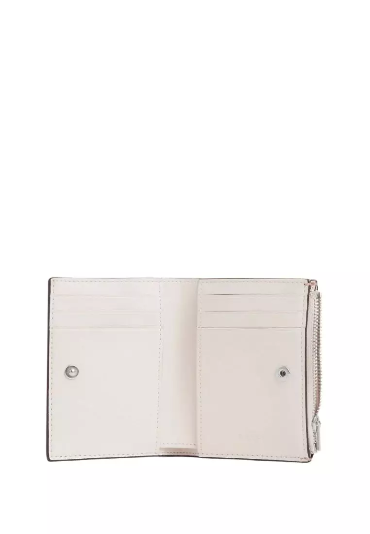 Jual Coach COACH Bifold Wallet In Signature Canvas Light Khaki