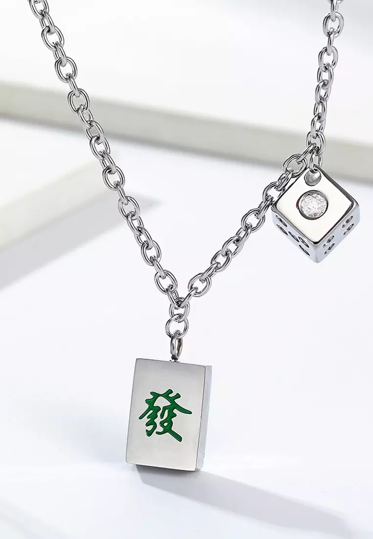 Chinese new arrivals letter necklace