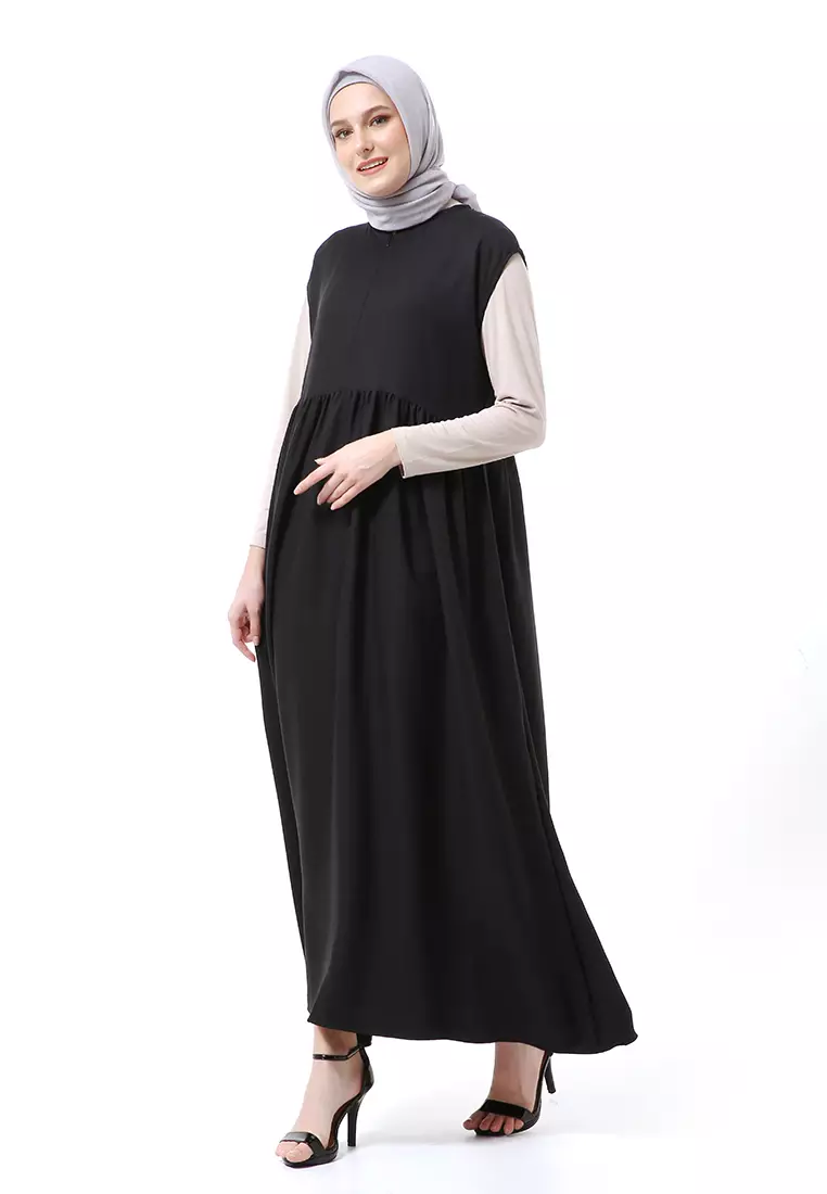 Mely Dalaman Gamis Singlet Manset Muslimah Tanpa Lengan Series Regular Fit - Hitam