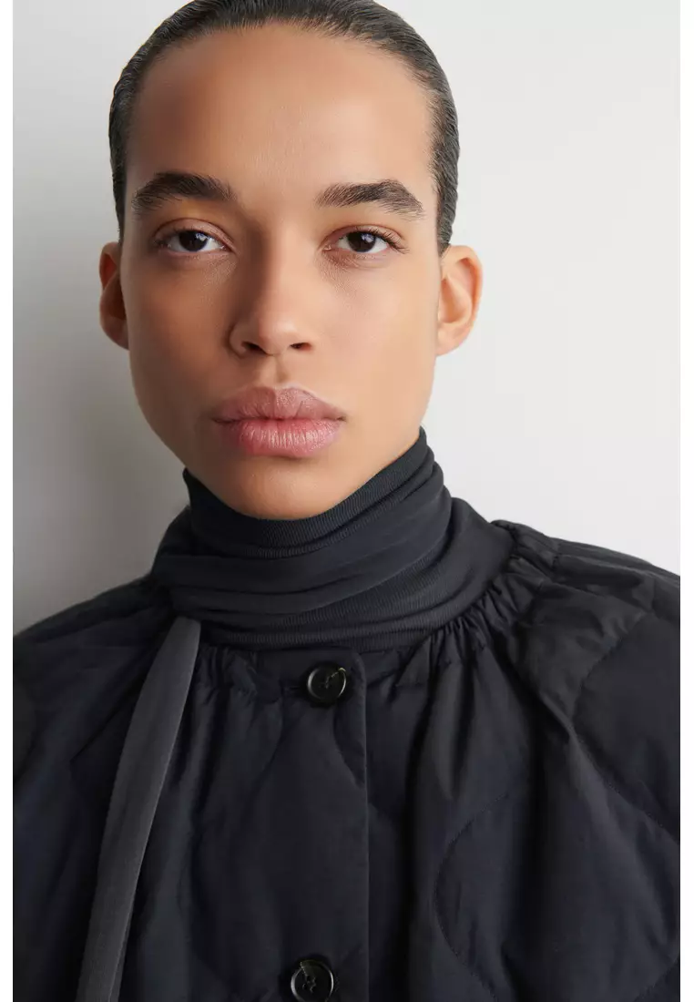 GATHERED QUILTED DOWN JACKET