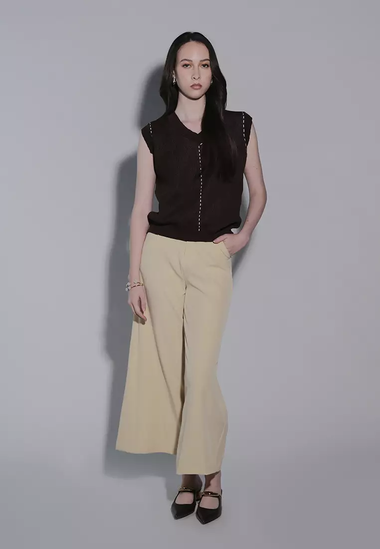 Holiday 2025 Izaya Sleeveless Top