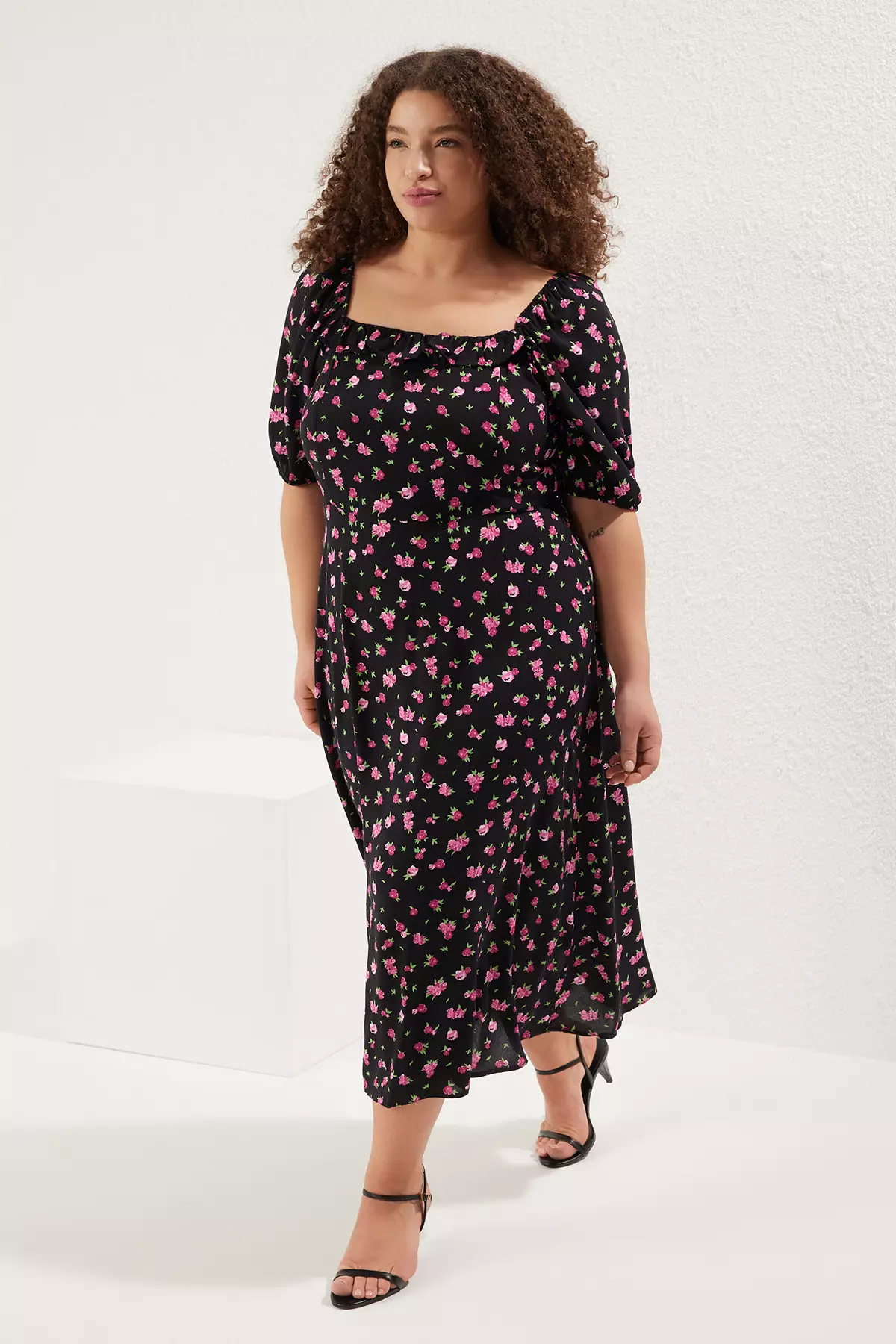 Plus Size Printed Midi Dress
