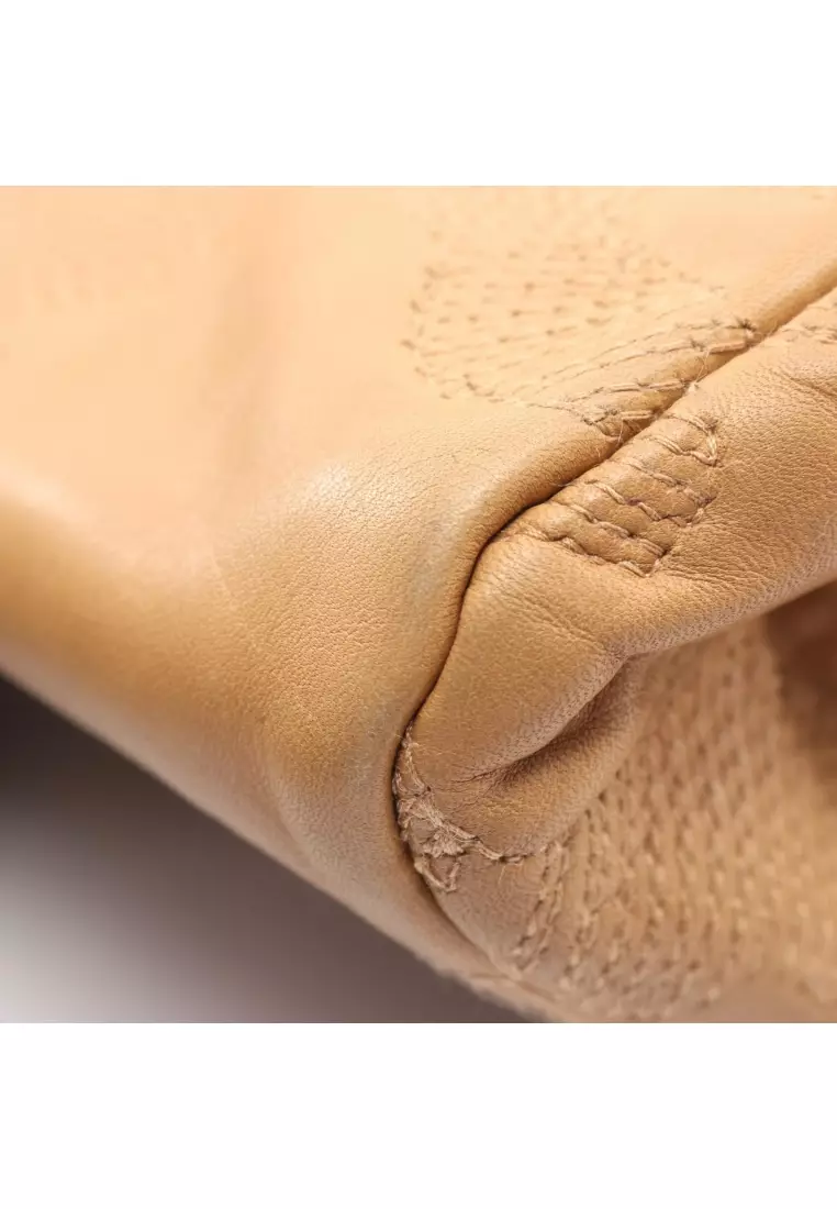 Pre-Loved Cartier panthère Handbag leather beige