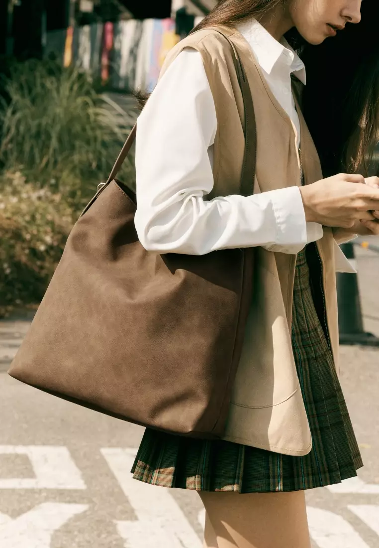 ROUEN Vegan Leather Crossbody Bag Brown